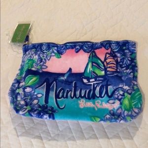 Lilly Pulitzer Nantucket Destination Pouch NWT